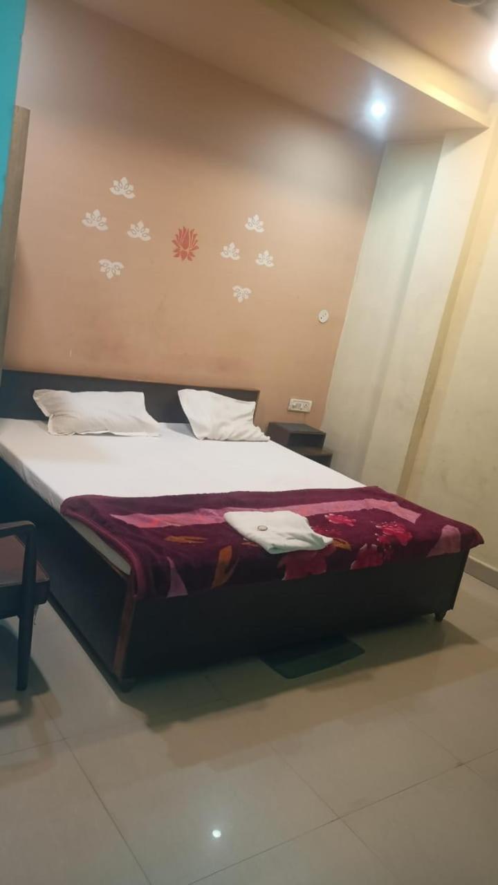 Hotel Shyam Utsav Mirzapur Экстерьер фото