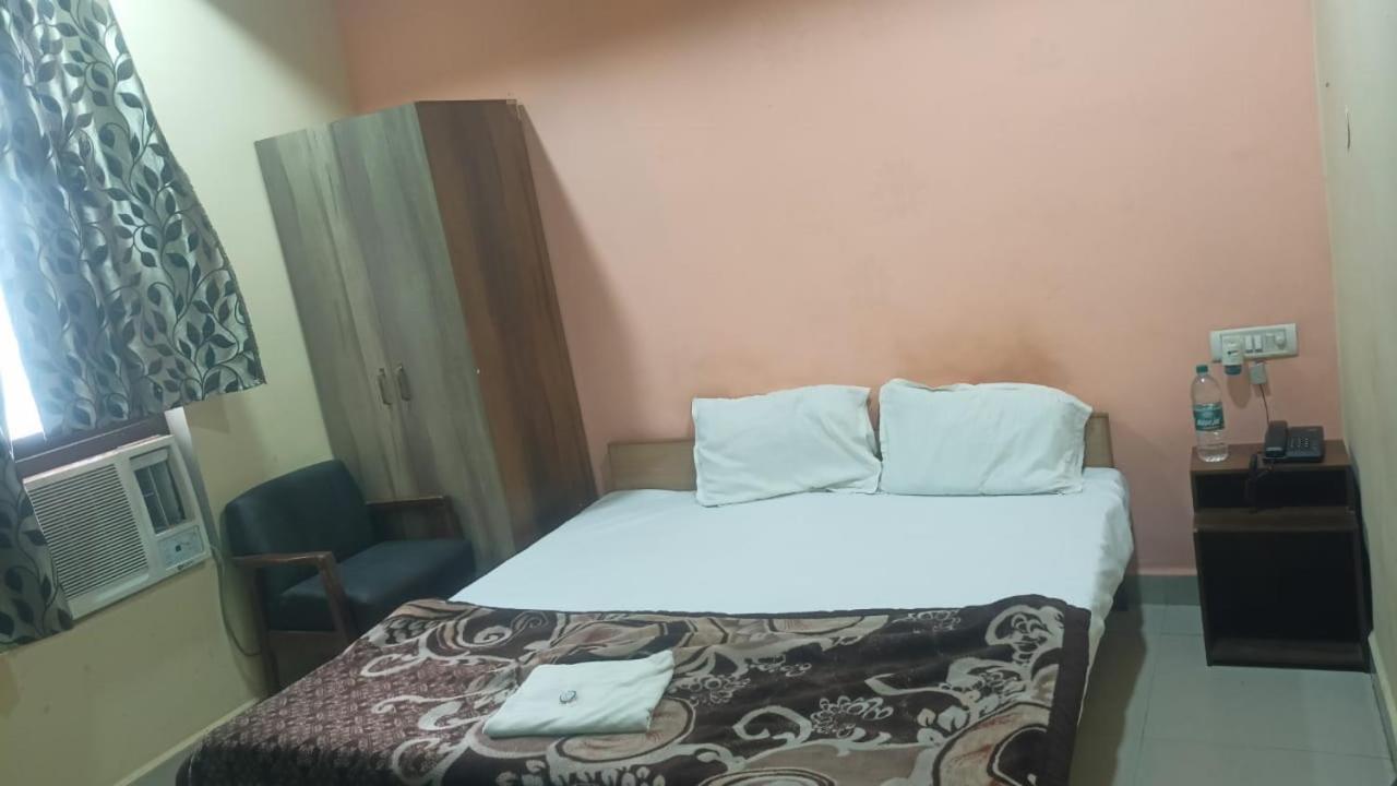 Hotel Shyam Utsav Mirzapur Экстерьер фото